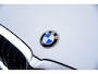 BMW 3-Serie Touring 320d Business Edition Plus Sport Line - Active Cruise Control - Sportstoelen - Hifi - Comfort Access - Active Guard Plus - Live Cockpit Professional - Active Guard Plus - Elektrisch verwarmde voorstoelen -