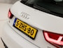 Audi A1 Sportback 1.2 TFSI S-Line Sport (NAVIGATIE, 5 DEURS, PARKEERSENSOREN, CRUISE, SPORTSTOELEN, LED ACHTERLICHTEN, BLUETOOTH, NIEUWE APK, NIEUWSTAAT)