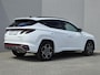 Hyundai Tucson 1.6 T-GDI HEV N Line / Elektrische achterklep / Achteruitrijcamera / Trekgewicht 1650 kg / Adaptief cruise control / Stuur- & Stoelverwarming / Draadloze telefoon lader / Apple Carplay Android Auto / Krell Audio Systeem / Keyless Entry/Start /