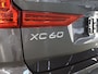 Volvo XC60 2.0 T6 Plug-in hybrid AWD Plus Dark | Panoramadak | Cruise Control Adaptief | Head-Up | 360° Camera | Harman / Kardon | Voorstoelen met Geheugen | Stoelverwarming | Apple Carplay/Android Auto |
