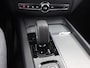 Volvo XC60 2.0 T6 Plug-in hybrid AWD Plus Dark | Panoramadak | Cruise Control Adaptief | Head-Up | 360° Camera | Harman / Kardon | Voorstoelen met Geheugen | Stoelverwarming | Apple Carplay/Android Auto |