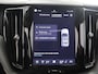 Volvo XC60 2.0 T6 Plug-in hybrid AWD Plus Dark | Panoramadak | Cruise Control Adaptief | Head-Up | 360° Camera | Harman / Kardon | Voorstoelen met Geheugen | Stoelverwarming | Apple Carplay/Android Auto |
