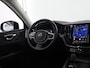 Volvo XC60 2.0 T6 Plug-in hybrid AWD Plus Dark | Panoramadak | Cruise Control Adaptief | Head-Up | 360° Camera | Harman / Kardon | Voorstoelen met Geheugen | Stoelverwarming | Apple Carplay/Android Auto |