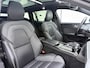 Volvo V60 T8 390PK Automaat Twin Engine AWD R-Design B&W | Panodak | 360 Camera | ACC | Trekhaak | Elektr. stoel