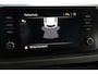 Skoda Kamiq 1.0 TSI 110pk Automaat Life Navigatie Apple Carplay/Android Auto Airco Dab Led Adaptive Cruise Control Verwarmde voorstoelen