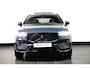 Volvo XC60 Plus Black Edition Recharge Plug-In Hybrid AWD | Luchtvering | HU-Display | Trekhaak | 360 Camera |
