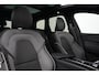 Volvo XC60 Plus Black Edition Recharge Plug-In Hybrid AWD | Luchtvering | HU-Display | Trekhaak | 360 Camera |