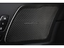 Volvo XC60 Plus Black Edition Recharge Plug-In Hybrid AWD | Luchtvering | HU-Display | Trekhaak | 360 Camera |