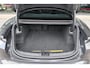 Porsche Taycan Performance Plus 476pk 93,4 kWh Panoramadak *BTW* Luchtvering Bose Comfortstoelen NLauto 1e Eigenaar