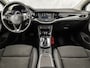 Opel Astra Sports Tourer 1.4 Turbo Innovation Sport 150Pk Automaat (APPLE CARPLAY, NAVIGATIE, CAMERA, STUUR/STOELVERWARMING, SPORTSTOELEN, ADAPTIVE CRUISE, LM VELGEN, NIEUWSTAAT)