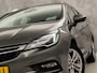 Opel Astra Sports Tourer 1.4 Turbo Innovation Sport 150Pk Automaat (APPLE CARPLAY, NAVIGATIE, CAMERA, STUUR/STOELVERWARMING, SPORTSTOELEN, ADAPTIVE CRUISE, LM VELGEN, NIEUWSTAAT)