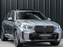 BMW X5 xDrive50e M-Sport Pro | Panoramadak | Harman/Kardon | HUD | Iconic Glow | Integral Active Steering | Memory Seats | Ambiance Interieur | Trekhaak |