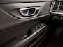 Volvo V60 2.0 T6 Recharge AWD Sport 391Pk Automaat (APPLE CARPLAY, GROOT NAVI, CAMERA, LEDER, GETINT GLAS, SPORTSTOELEN, ELEK ACHTERKLEP, NIEUWE APK, NIEUWSTAAT)