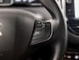 Peugeot 208 1.2 VTi Deluxe Sport (NAVIGATIE, CLIMATE, CRUISE, SPORTSTOELEN, PARKEERSENSOREN, NIEUWSTAAT)