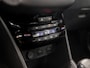 Peugeot 208 1.2 VTi Deluxe Sport (NAVIGATIE, CLIMATE, CRUISE, SPORTSTOELEN, PARKEERSENSOREN, NIEUWSTAAT)