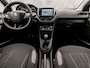Peugeot 208 1.2 VTi Deluxe Sport (NAVIGATIE, CLIMATE, CRUISE, SPORTSTOELEN, PARKEERSENSOREN, NIEUWSTAAT)