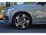 Volvo XC90 T8 455 AWD Ultra Dark | Luchtvering | Massage | Trekhaak | 22''