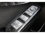 Toyota Urban Cruiser Executive 61 kWh, JBL, 360 Camera, € 2500 Inruil Voordeel ! Adaptieve cruise control, Apple Carplay / Android Auto.