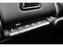Toyota Urban Cruiser Executive 61 kWh, JBL, 360 Camera, € 2500 Inruil Voordeel ! Adaptieve cruise control, Apple Carplay / Android Auto.