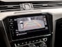 Volkswagen Passat Variant 1.4 TSI ACT Highline R 150Pk Automaat (VIRTUAL COCKPIT, APPLE CARPLAY, BLACK PACK, CAMERA, STOELVERWARMING, LEDER/ALCANTARA, GETINT GLAS, KEYLESS, ADAPTIVE CRUISE, NIEUWSTAAT)