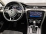 Volkswagen Passat Variant 1.4 TSI ACT Highline R 150Pk Automaat (VIRTUAL COCKPIT, APPLE CARPLAY, BLACK PACK, CAMERA, STOELVERWARMING, LEDER/ALCANTARA, GETINT GLAS, KEYLESS, ADAPTIVE CRUISE, NIEUWSTAAT)