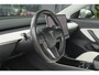 Tesla Model 3 Long Range 351pk AWD 75 kWh *BTW* *SOH 85%* Panoramadak 19" LMV Sport Autopilot