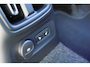 Volvo XC40 T4 211pk [Plug-In] R-Design | Driver Assist | Climate | Park Assist