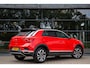 Volkswagen T-Roc 1.5 TSI Active , Trekhaak, Achteruitrijcamera, All-Season,