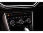 Volkswagen T-Roc 1.5 TSI Active , Trekhaak, Achteruitrijcamera, All-Season,