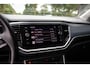 Volkswagen T-Roc 1.5 TSI Active , Trekhaak, Achteruitrijcamera, All-Season,