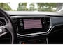 Volkswagen T-Roc 1.5 TSI Active , Trekhaak, Achteruitrijcamera, All-Season,
