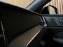 Volvo V60 T8 AWD Recharge Plus Dark | Trekhaak | Harman Kardon | Adaptieve Cruise Control | Stoelverwarming voor+achter | Stuurwielverwarming | 360 Camera | Pilot Assist | BLIS Dode Hoek Detectie | Elektrische voorstoelen geheugen | Lederen bekleding | Zitting verlenging voorstoelen | Lederen dashboard | Google Infotainment | Keyless Drive | Parkeersensoren voor+achter | Privacy Glass | Elektrisch bedienbare achterklep | DAB Radio | Apple Carplay/Android Auto | Volvo On Call met mobiele App functie | Forest Lake Metallic |