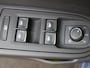 Volkswagen Golf 1.5 eHybrid GTE | SoH 100% | Panoramadak | Trekhaak | Lederen bekleding ‘Vienna’ | Head-up display | 360 camera | Stoelventilatie voor | Black style |