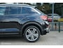 Volkswagen T-Roc 1.5 TSI Sport R-Line | LED | Pano | Stoelverwarming | ACC | Ambientverlichting | Camera | Virtual dash | DAB+