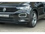 Volkswagen T-Roc 1.5 TSI Sport R-Line | LED | Pano | Stoelverwarming | ACC | Ambientverlichting | Camera | Virtual dash | DAB+