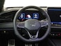 Volkswagen Passat Variant 1.5 eHybrid R-Line Edition | SoH 97% | Panoramadak | Lederen bekleding ‘Puglia’ | Trekhaak | 360 camera | Adaptieve demping | Head-up display | LED Matrix verlichting | Stoelventilatie |