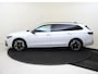 Volkswagen Passat Variant 1.5 eHybrid R-Line Edition | SoH 97% | Panoramadak | Lederen bekleding ‘Puglia’ | Trekhaak | 360 camera | Adaptieve demping | Head-up display | LED Matrix verlichting | Stoelventilatie |