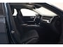 Volvo V60 2.0 B3 Momentum Advantage Aut. [ Navi Camera Full LED ]