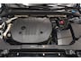Volvo V60 2.0 B3 Momentum Advantage Aut. [ Navi Camera Full LED ]