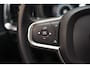Volvo V60 2.0 B3 Momentum Advantage Aut. [ Navi Camera Full LED ]