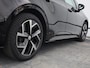 Volkswagen ID.3 Life 50 kWh accu | 170 PK | Steunhaak | 19" inch velgen | Camera | App-Connect | Keyless | Stoelverwarming |