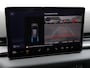 Volkswagen ID.3 Life 50 kWh accu | 170 PK | Steunhaak | 19" inch velgen | Camera | App-Connect | Keyless | Stoelverwarming |