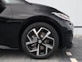 Volkswagen ID.3 Life 50 kWh accu | 170 PK | Steunhaak | 19" inch velgen | Camera | App-Connect | Keyless | Stoelverwarming |