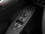 Volkswagen ID.3 Life 50 kWh accu | 170 PK | Steunhaak | 19" inch velgen | Camera | App-Connect | Keyless | Stoelverwarming |