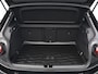 Volkswagen ID.3 Life 50 kWh accu | 170 PK | Steunhaak | 19" inch velgen | Camera | App-Connect | Keyless | Stoelverwarming |
