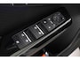 Toyota Urban Cruiser Executive 61 kWh | Panoramadak | Dodehoek detectie | JBL | 360 camera | Apple Carplay / Android Auto | Stoel-/stuurverwarming | Keyless | Adaptive Cruise | Clima | Full LED | 19 inch