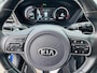 Kia Niro EV e-Niro ExecutiveLine 64 kWh SOH 100% | Sunroof | Privacyglass | Keyless | Stoel& Stuurverw. | BTW auto