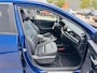 Kia Niro EV e-Niro ExecutiveLine 64 kWh SOH 100% | Sunroof | Privacyglass | Keyless | Stoel& Stuurverw. | BTW auto
