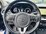 Kia Niro EV e-Niro ExecutiveLine 64 kWh SOH 100% | Sunroof | Privacyglass | Keyless | Stoel& Stuurverw. | BTW auto
