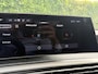 Peugeot E-3008 Launch Edition 325 PK Dual Motor 73 kWh | 8 Jaar Garantie | Nieuw Auto | Volledig Lederen Bekleding | Focal Audio | Panoramisch Schuifdak | LED Matrix Verlichting | Navigatie | 20" Lichtmetalen Velgen | 360 Graden Camera | Dode Hoek Detectie | Adaptieve Cruise Control | Stoelverwarming + Massage + Ventilatie | Hoge Zitpositie |